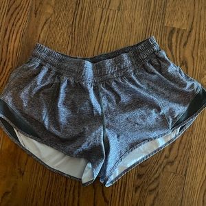 Lululemon grey hotty hot shorts size 10 length 2.5